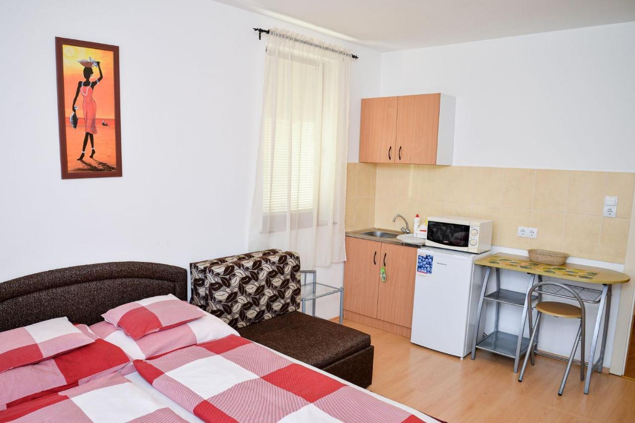 Sovaapartman Hotel Hajdúszoboszló Екстериор снимка