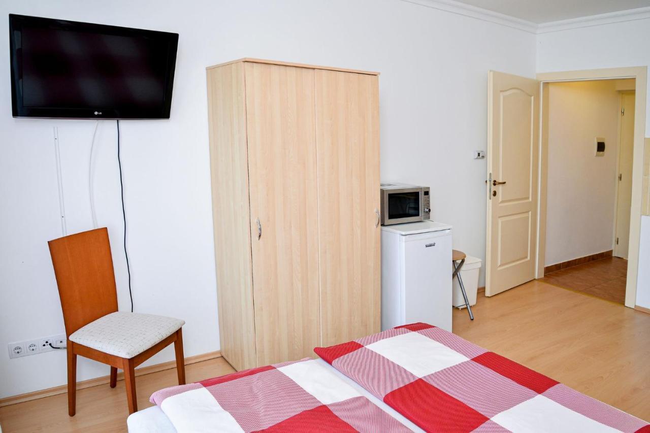 Sovaapartman Hotel Hajdúszoboszló Екстериор снимка